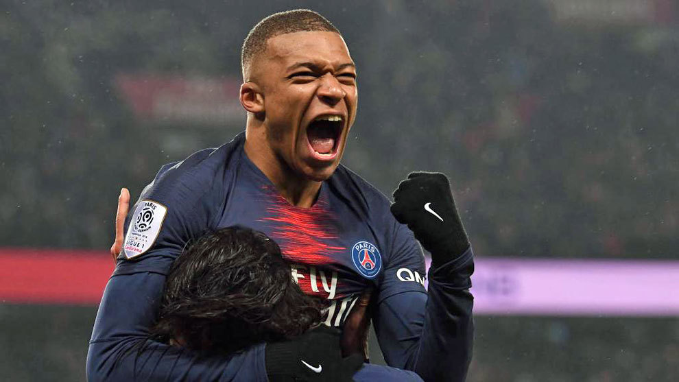 教练组以4 教练组以4